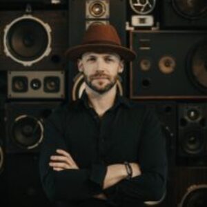 Profile photo of Samuel Friend