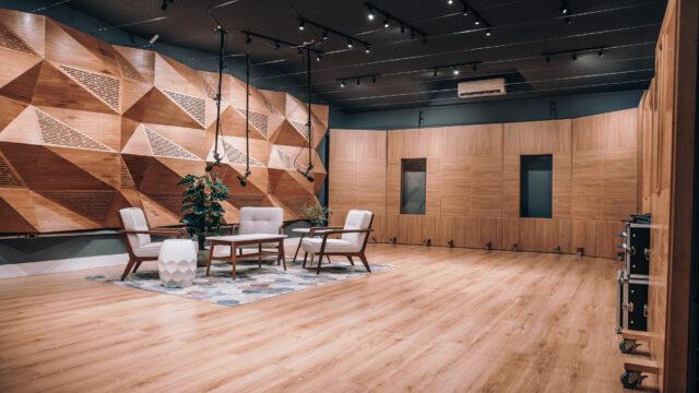 Estudio A - Jacaranda - Gravação de Podcast - Audiovisual - Discos