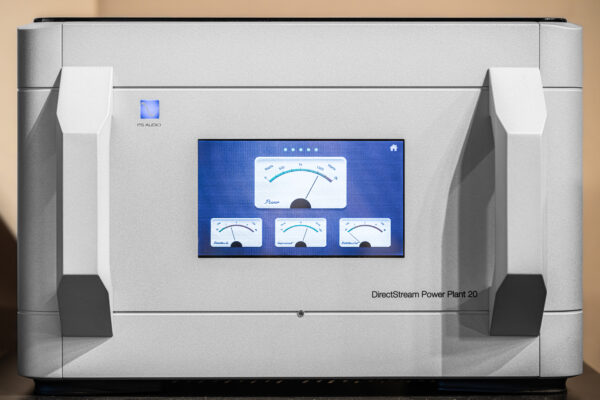 07-Mix Room PS Audio-Power Regenerator-Console & MTRX