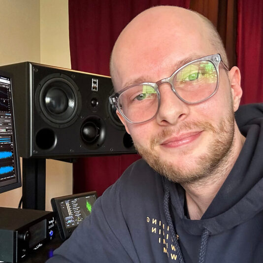 alexander-wright-mastering-engineer-studio-atc-scm45a